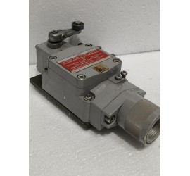 azbil 05T601 1LX5001-R EXPLOSION PROOF SWITCH